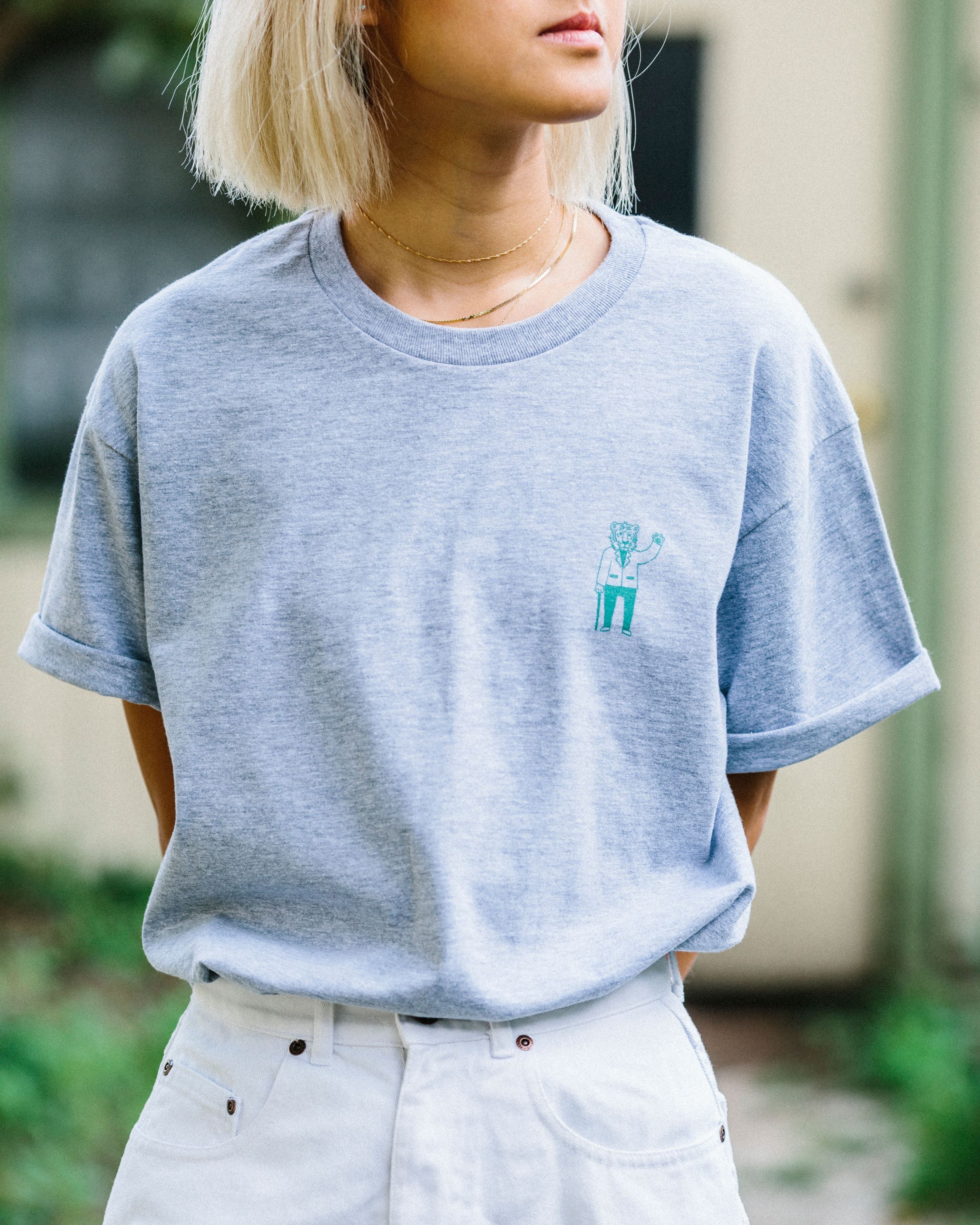 Sunnys T-Shirt (Green & Gray) • SUNNYSChinese